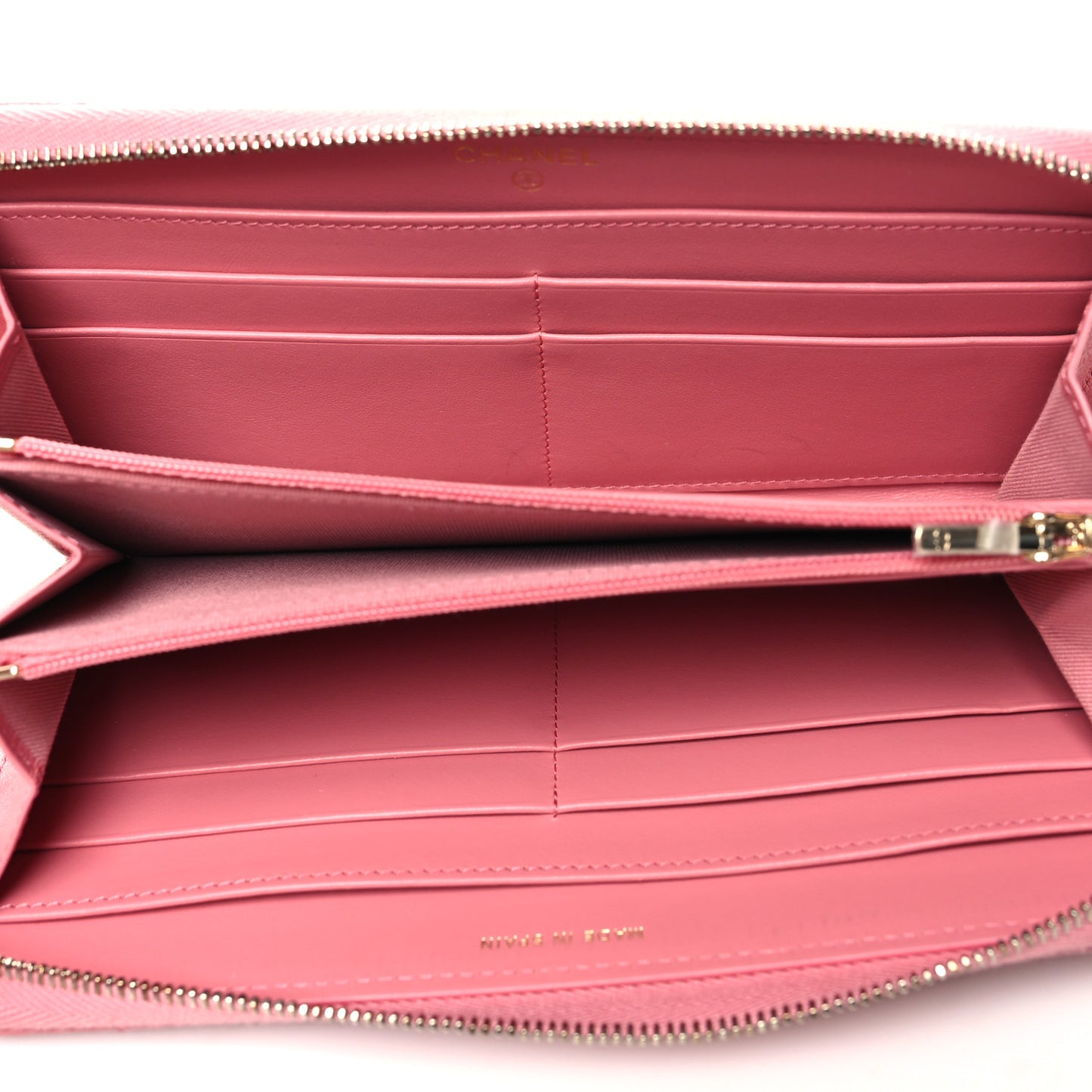 Caviar Quilted Zip Around Wallet Pink