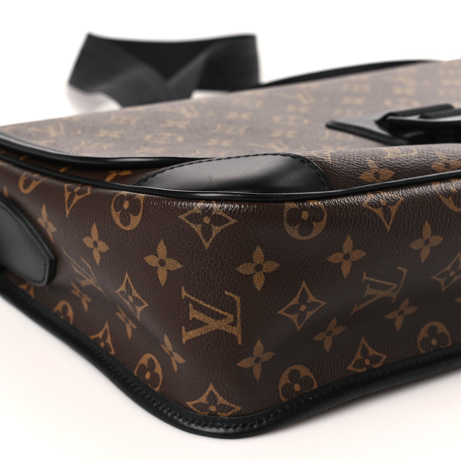 Louis Vuitton Monogram Macassar Archy Messenger GM 7 of 8