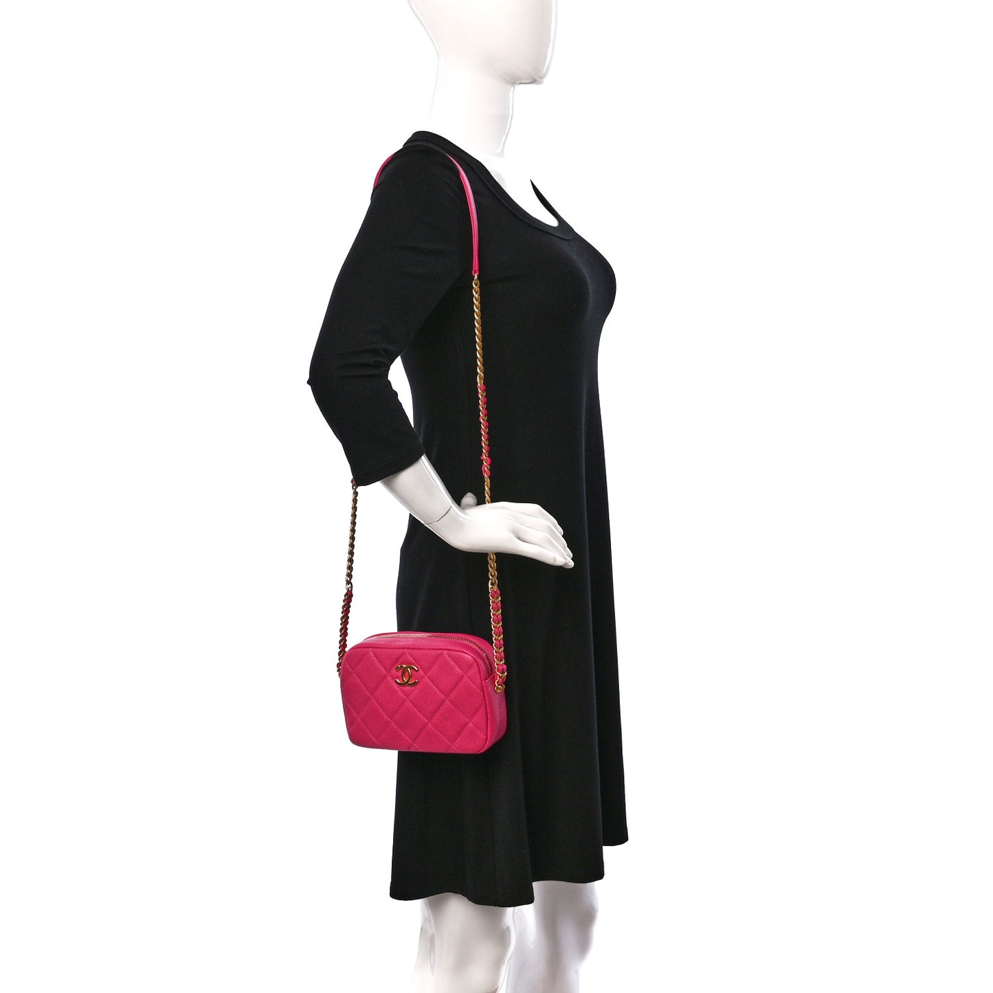 Shiny Caviar Quilted Chain Melody Camera Bag Fuchsia