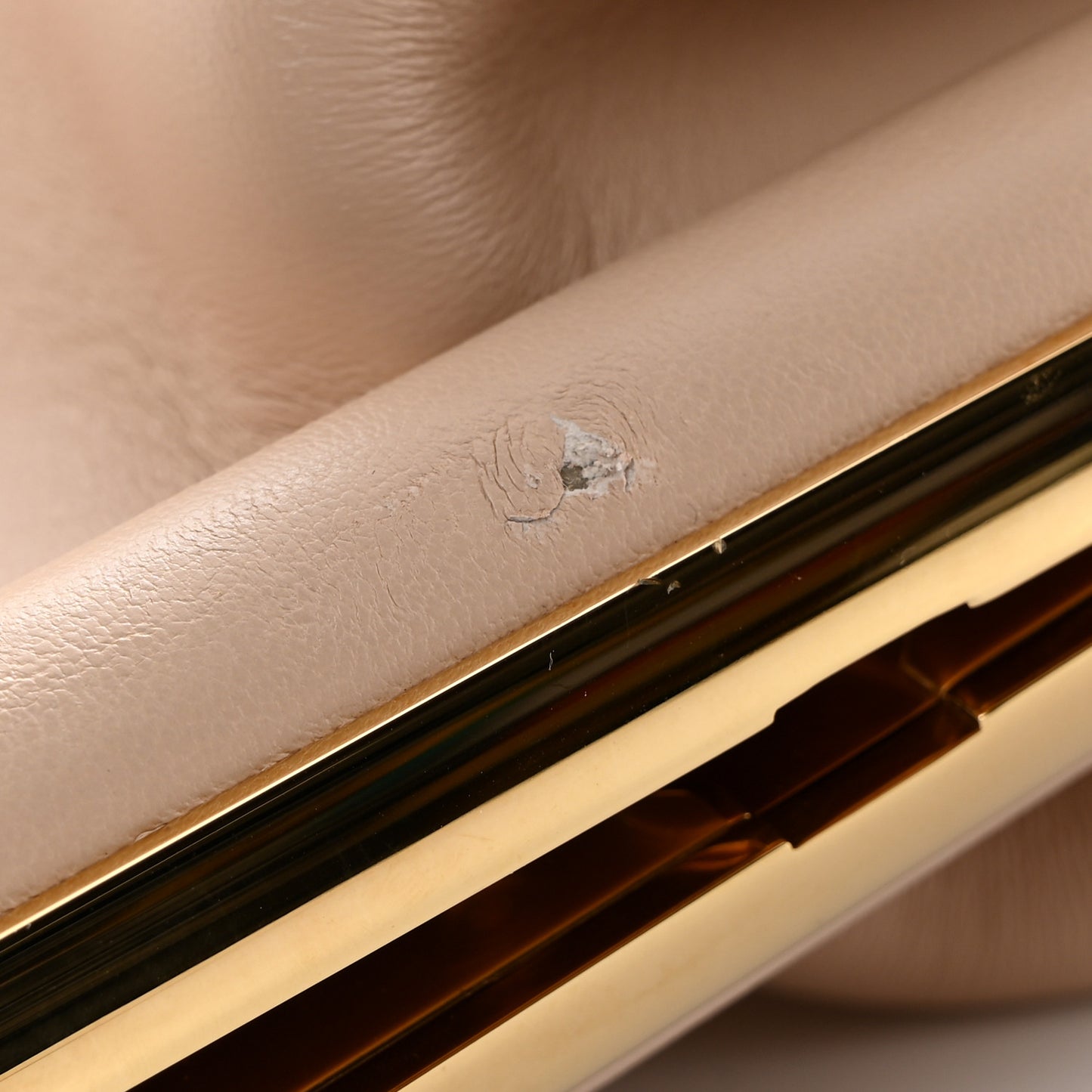 Shiny Nappa Medium Fendi First Poudre
