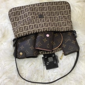 Shop Gucci: Authentic Used Discount Designer Handbag Outlet Sale