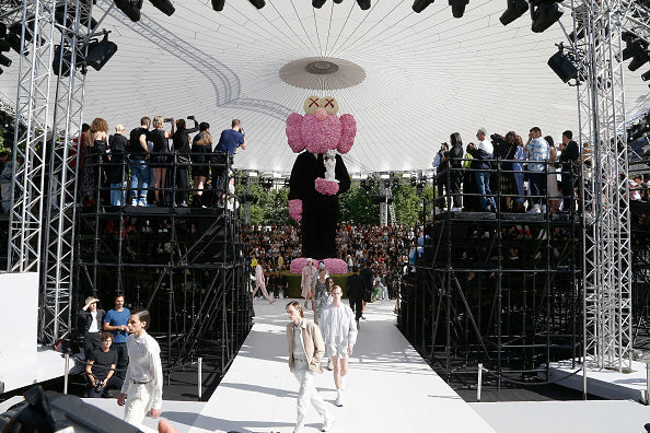 Kim Jones: Dior x KAWS