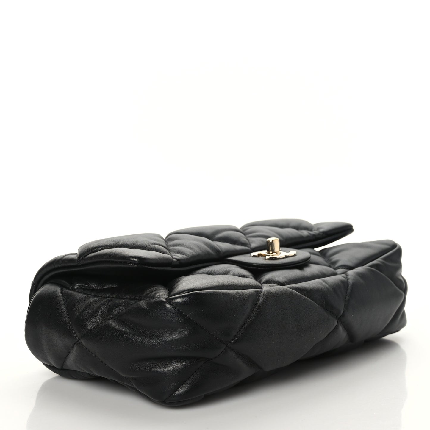 Calfskin Quilted Medium Bubbly Flap Black
