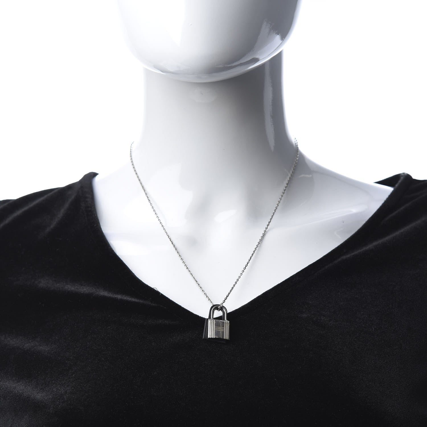 Hermes Swift O'Kelly Pendant Necklace Black 2 of 6