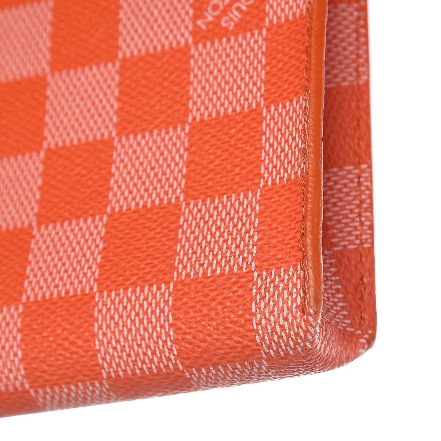Damier Couleurs Element Clutch Piment