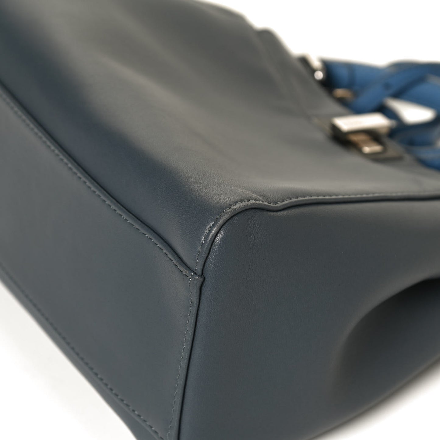 Nappa Colorblock Mini Peekaboo Iconic Satchel Tempesta Nebula Polvere