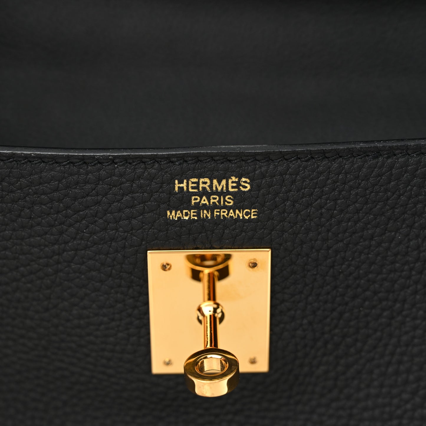 Togo Kelly Retourne 35 Black