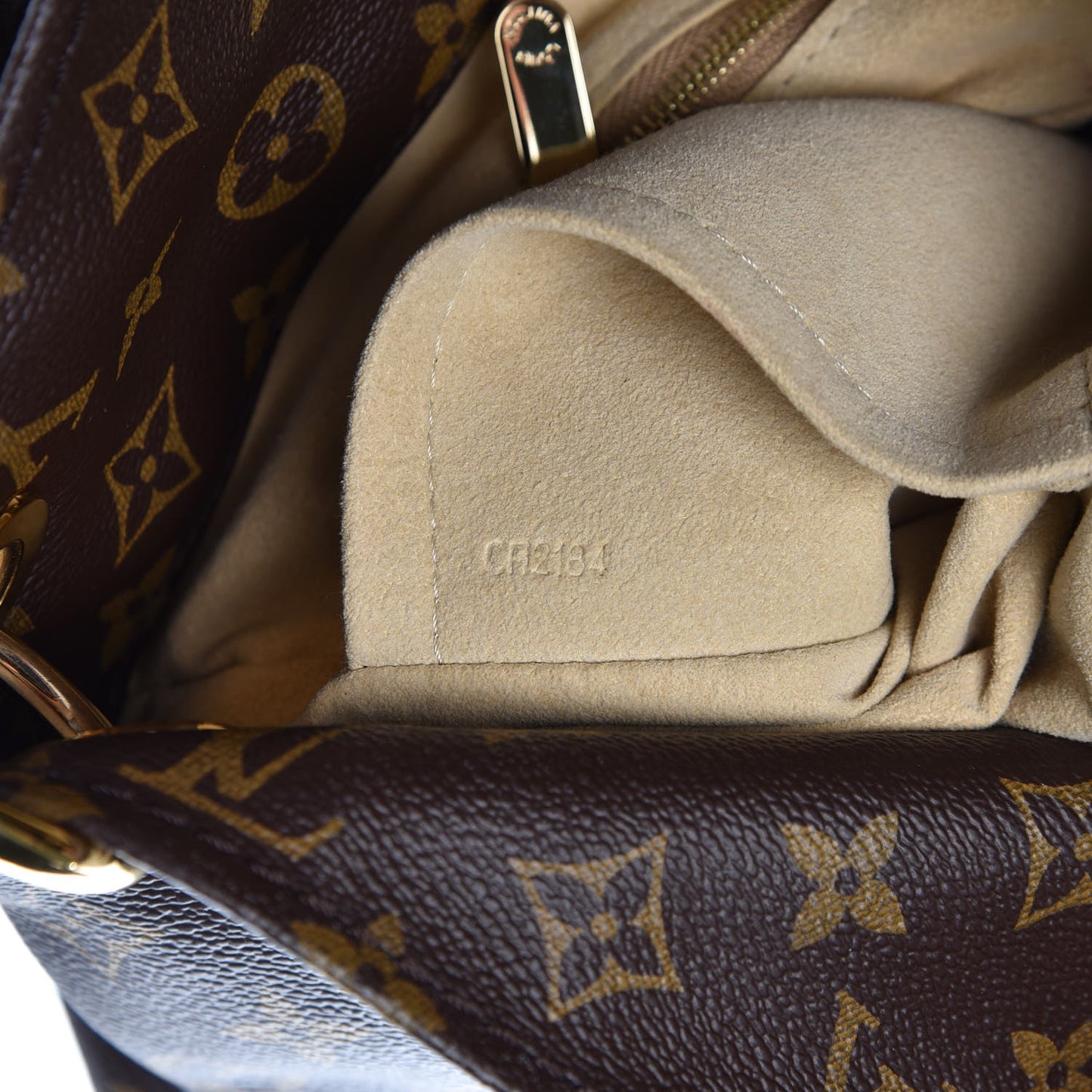 Monogram Artsy MM