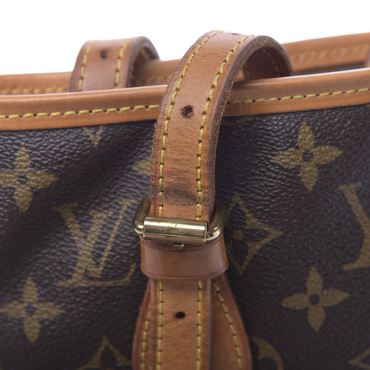 Monogram Petit Bucket 23