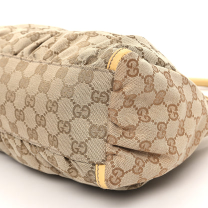 Gucci Monogram Medium D Gold Ring Hob Yellow 10 of 10