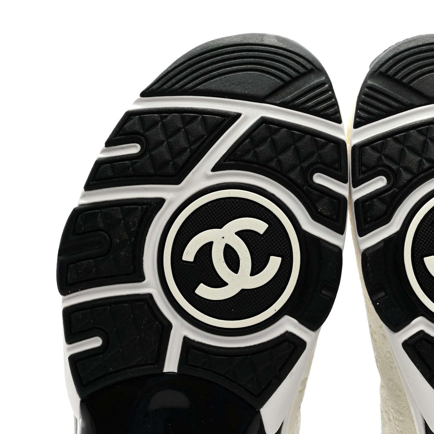 Chanel Fabric Suede Calfskin CC Sneakers 39 White Black 6 of 8