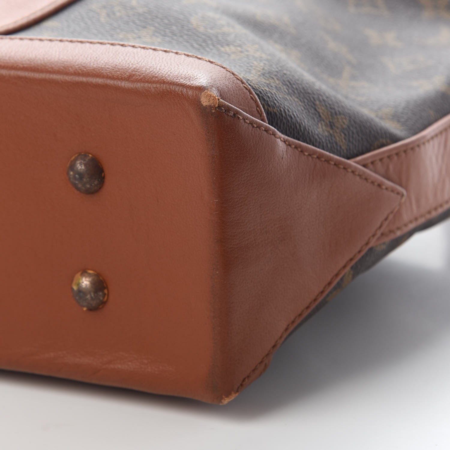 Louis Vuitton Monogram Sac Weekend PM 8 of 10