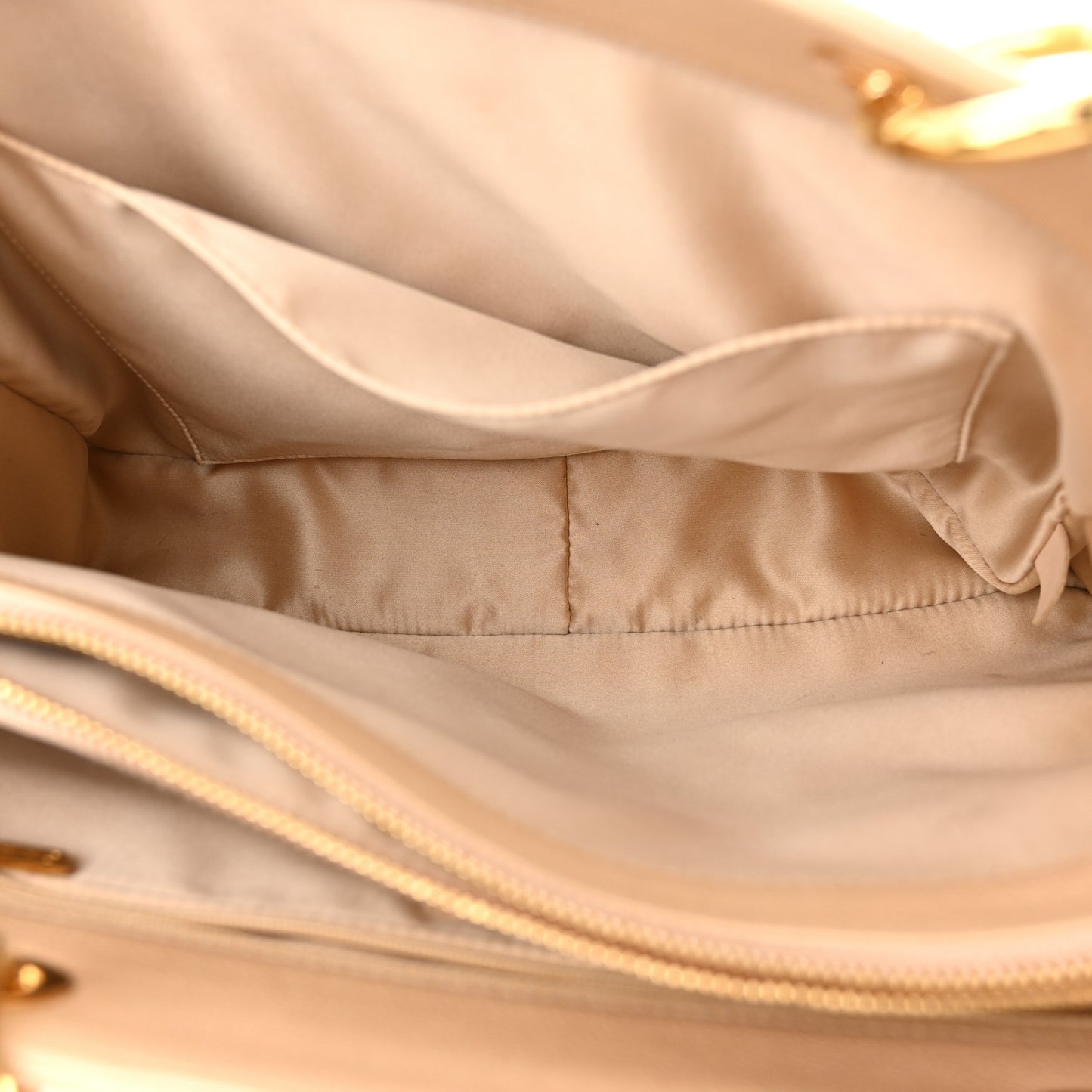 Caviar Quilted Grand Shopping Tote GST Beige Clair