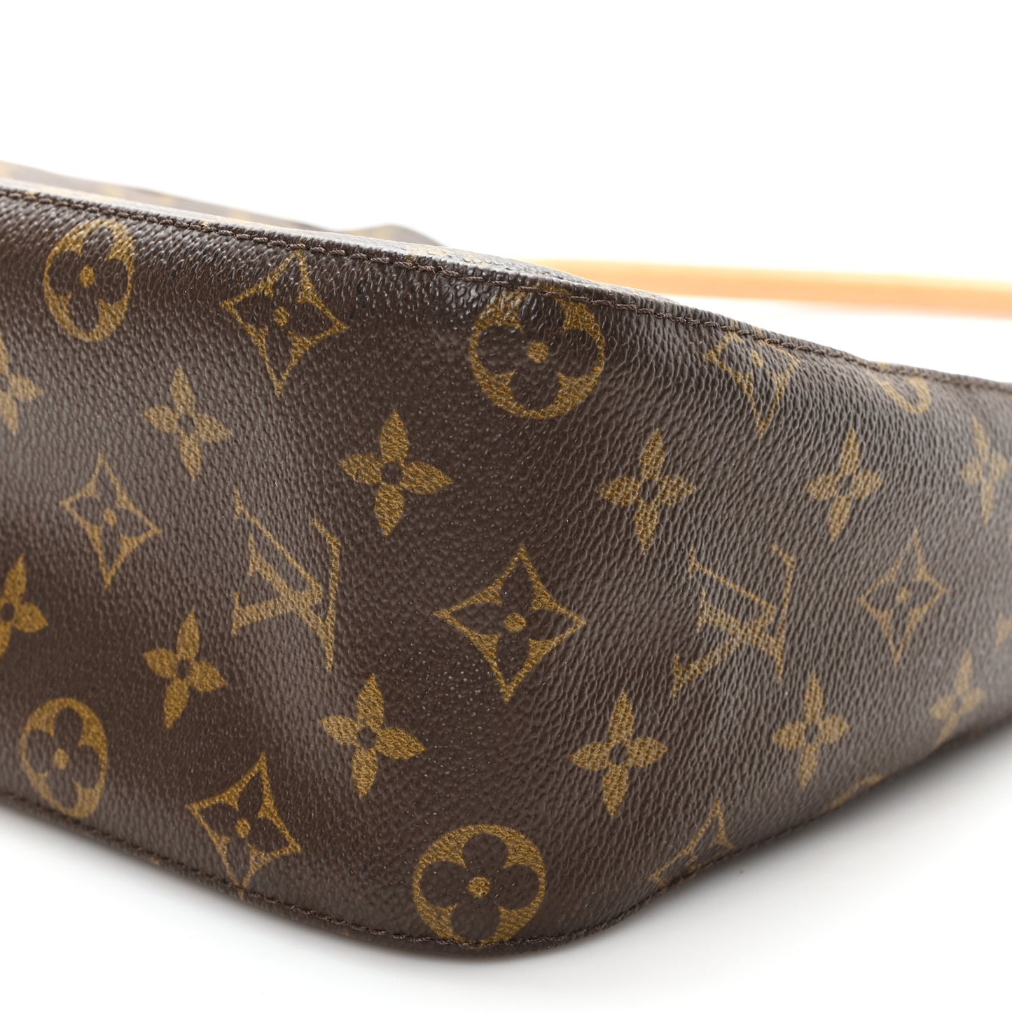 Monogram Looping MM
