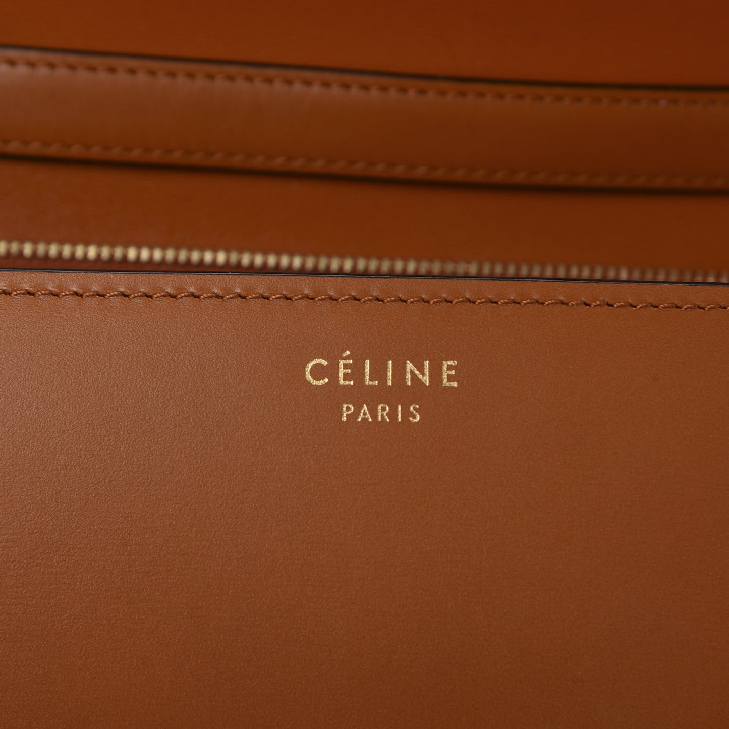 Box Calfskin Medium Classic Box Flap Bag Chestnut