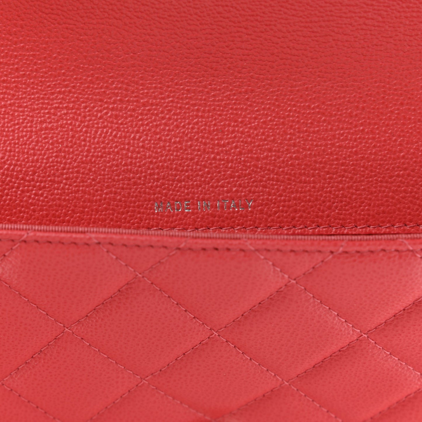 Grained Calfskin Quilted CC Box Pouch Red