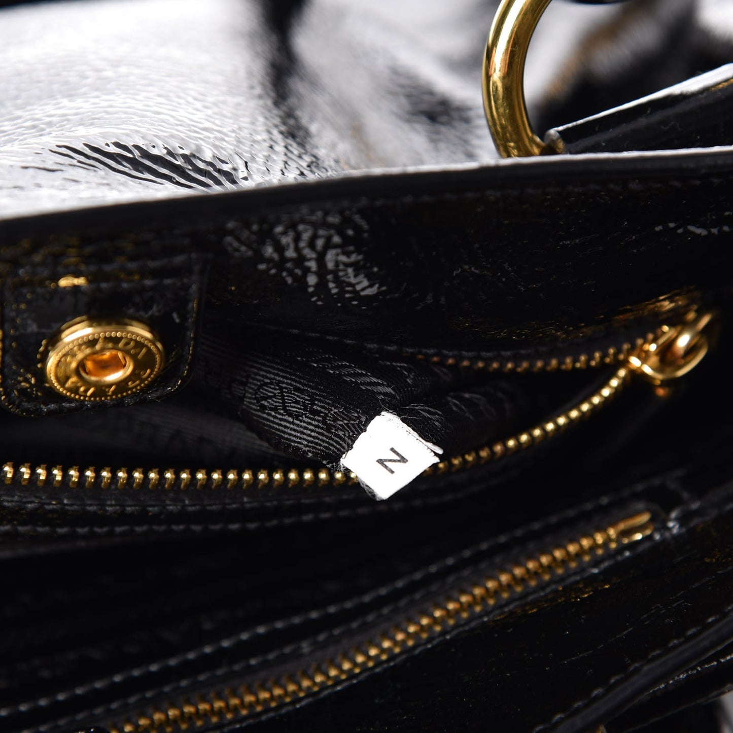 Vernice Naplak Zipper Bowler Tote Black