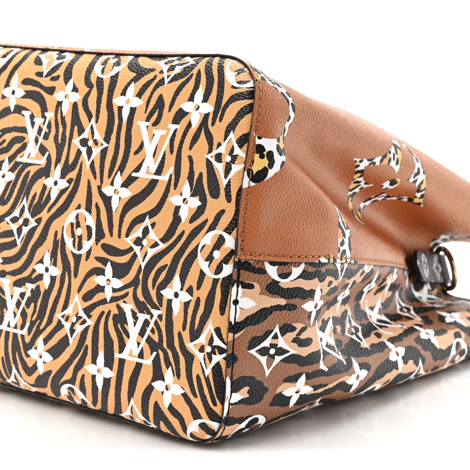 Louis Vuitton Monogram Giant Jungle NéoNoé Caramel 8 of 9