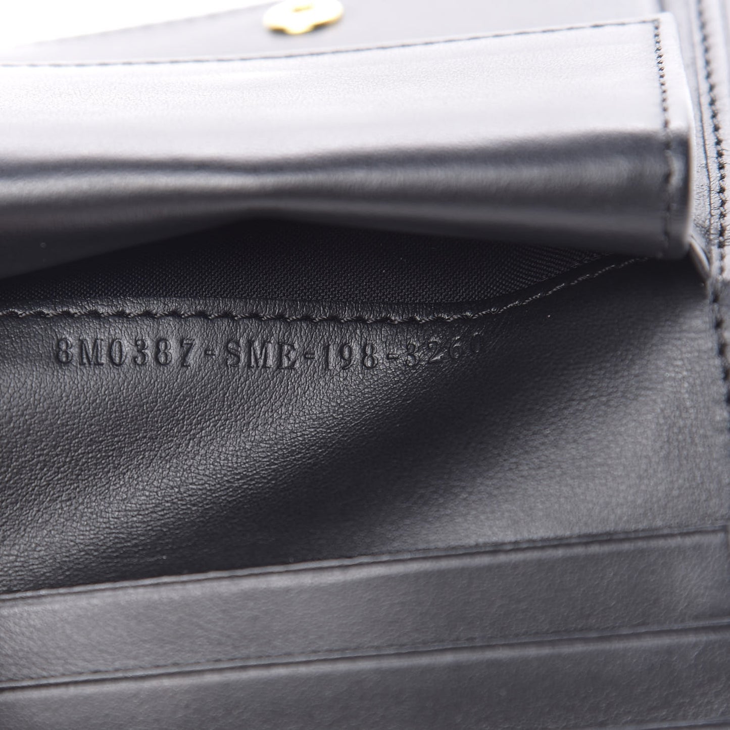Vitello Liberty Century Lucido By The Way Compact Bi-Fold Wallet Black