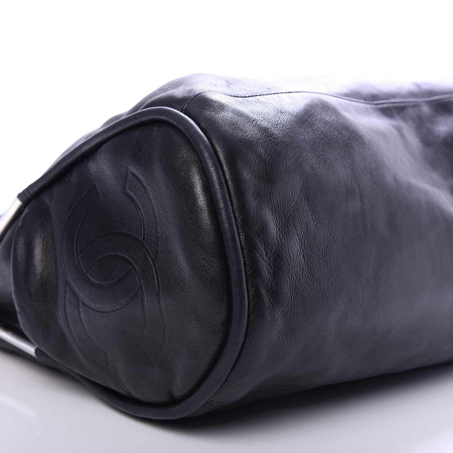 Chanel Lambskin Large Ultimate Soft Tote Black 6 of 9