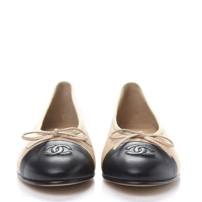 Chanel Lambskin Cap Toe CC Ballerina Flats 35 Beige Black 2 of 13