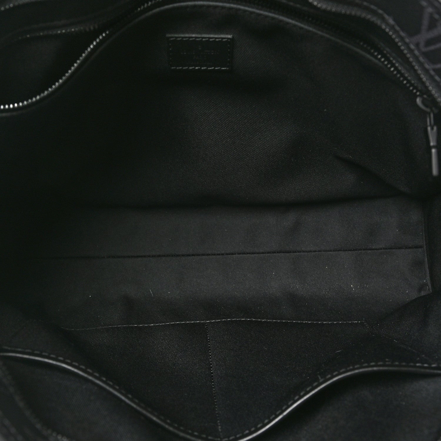 Louis Vuitton Monogram Eclipse Sac Plat Horizontal Zipper 5 of 9