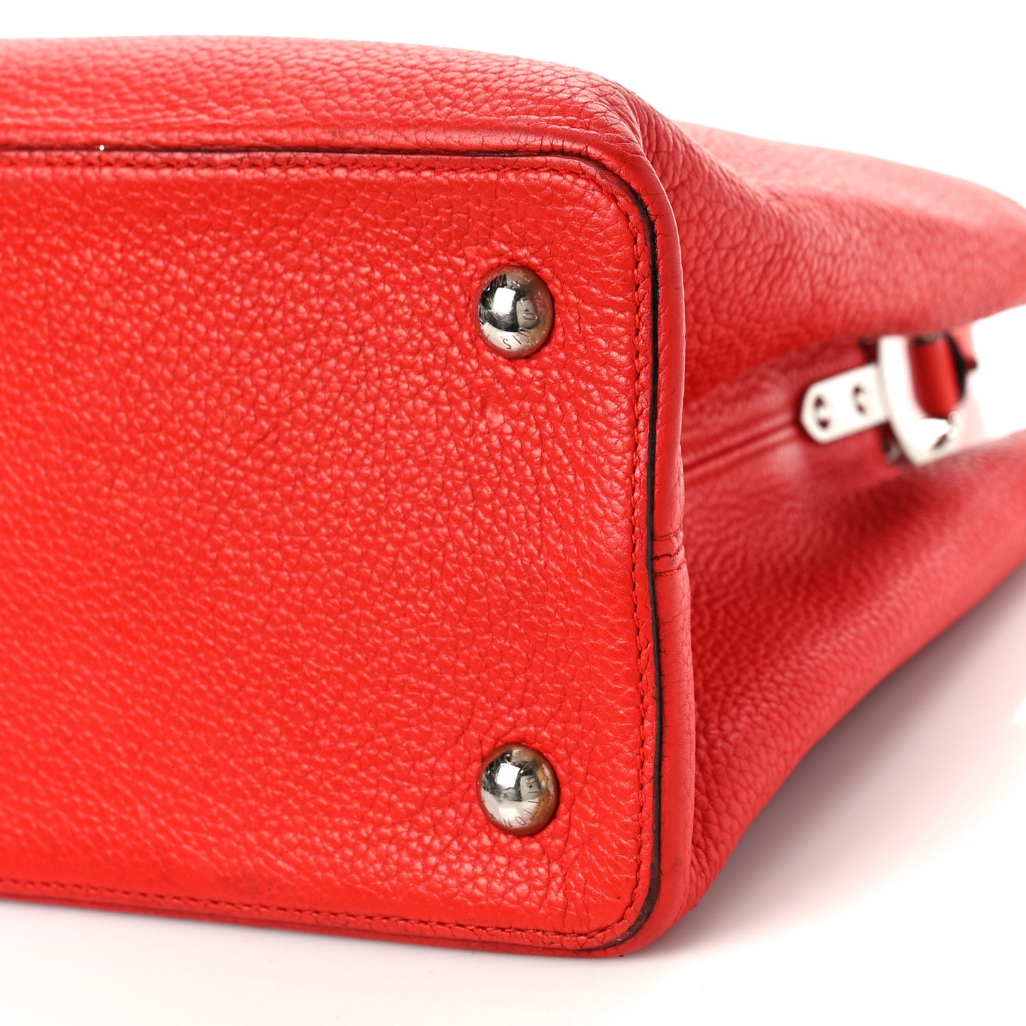 Taurillon Capucines MM Coquelicot