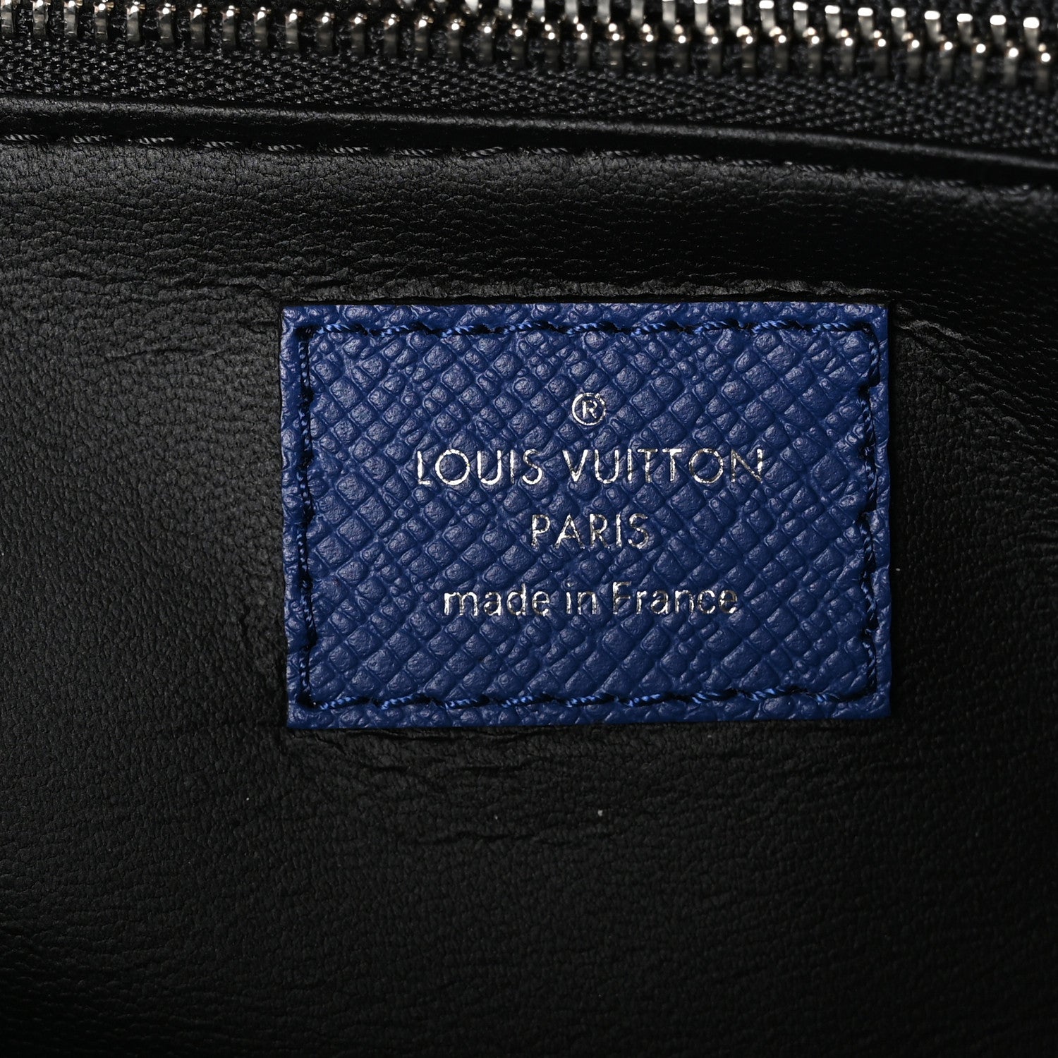 Louis Vuitton LOUIS VUITTON Taigarama Dopp Kit Toilet Pouch Cobalt 6 of 11