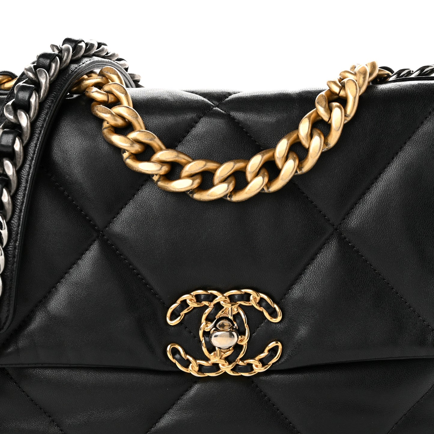 Lambskin Quilted Medium Chanel 19 Flap Black