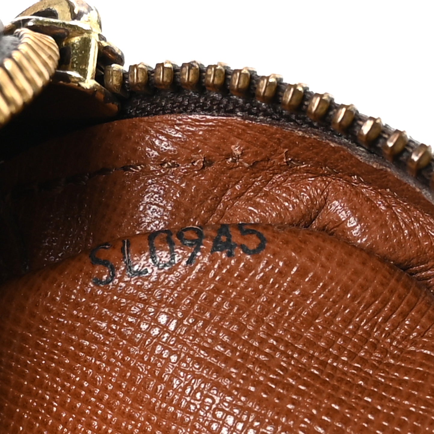 Monogram Pochette Marly Dragonne 22