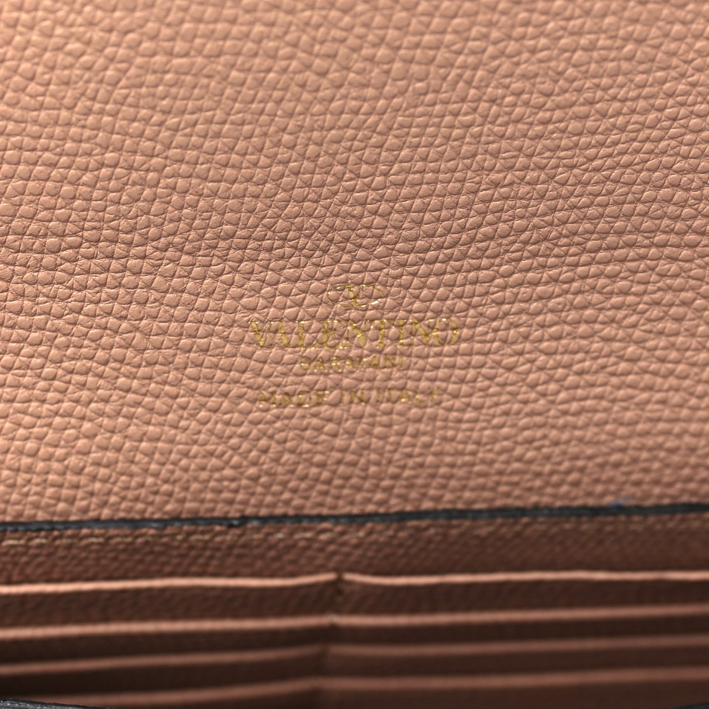 Grainy Calfskin Vlogo Signature Pouch Rose Cannelle
