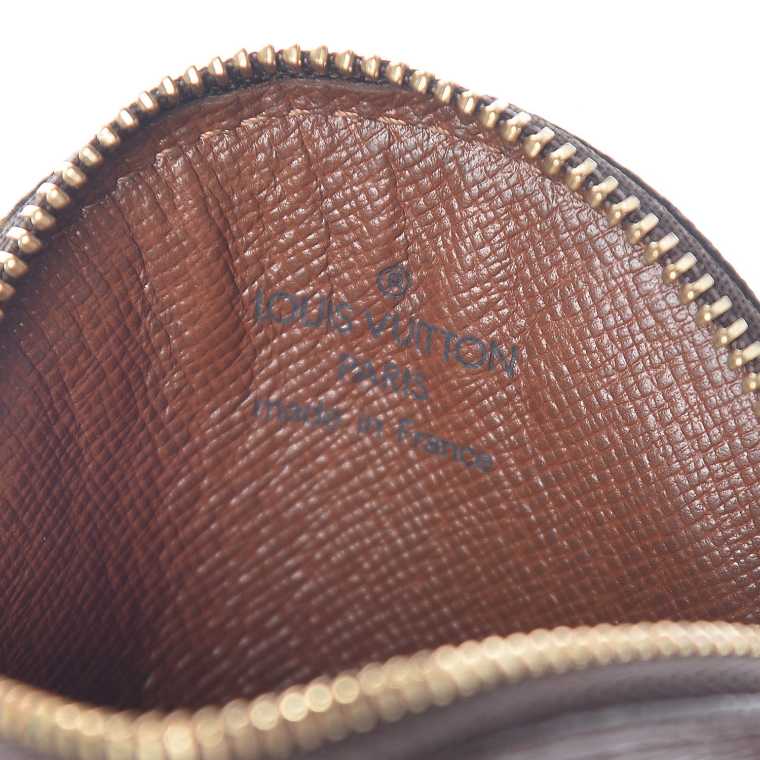 Louis Vuitton Monogram Round Coin Purse 6 of 9