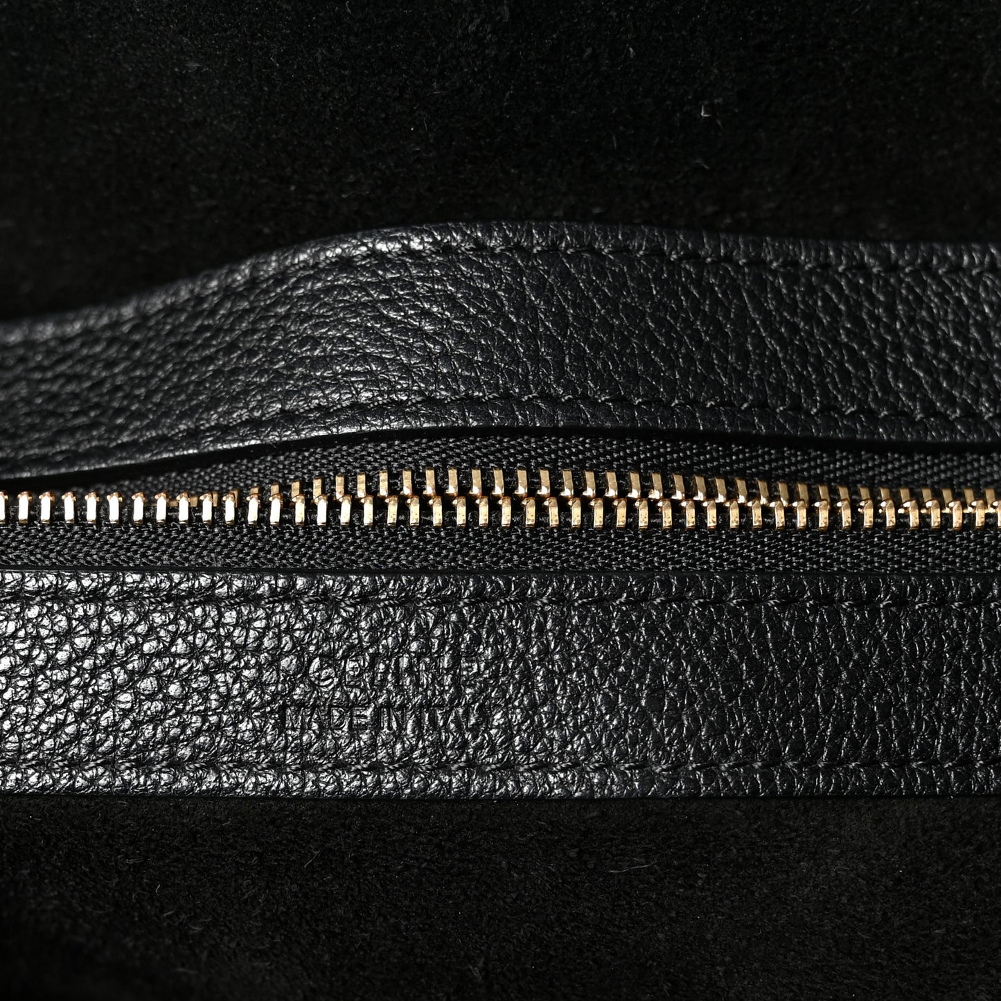 Soft Grained Calfskin Medium Belt Cabas Phantom Black