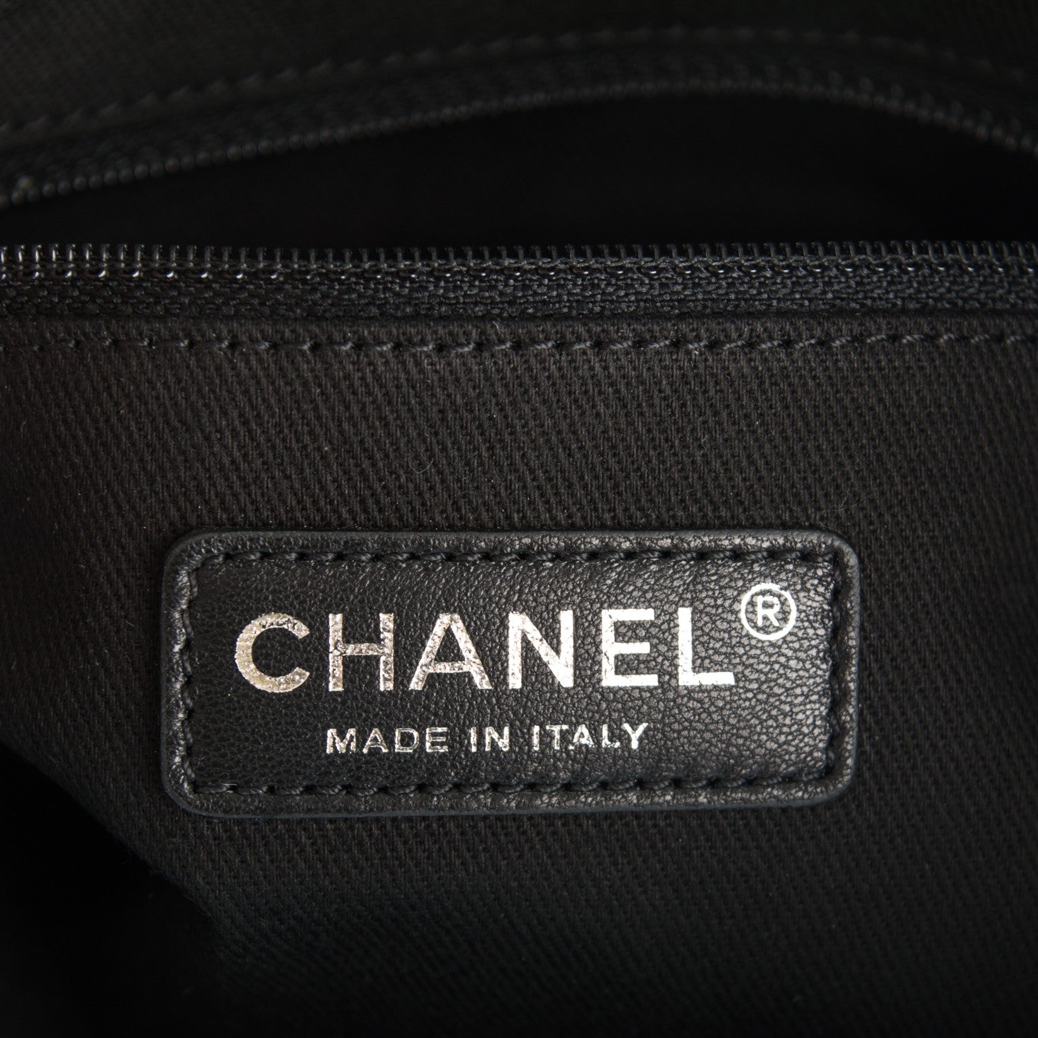 Chanel Woven Straw Raffia Small Deauville Messenger Grey 7 of 8