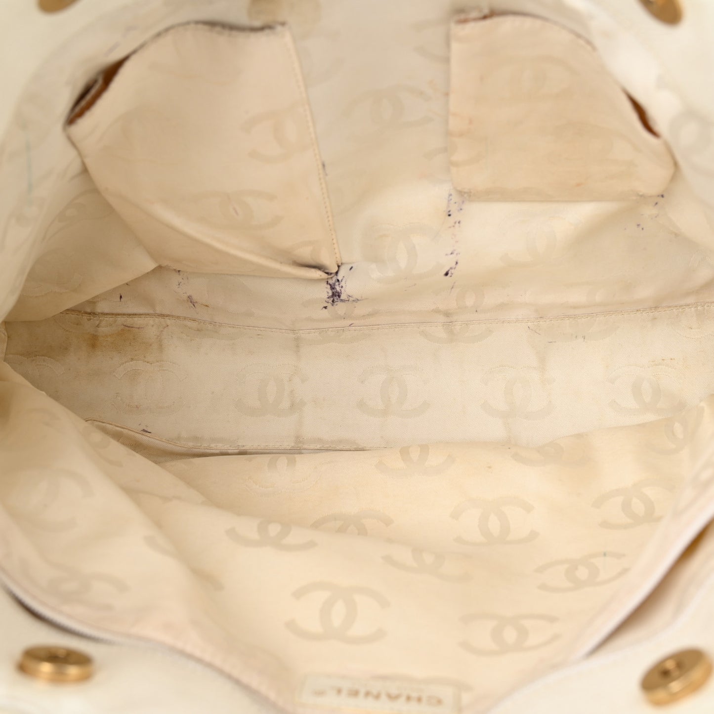 Caviar CC Timeless Tote White