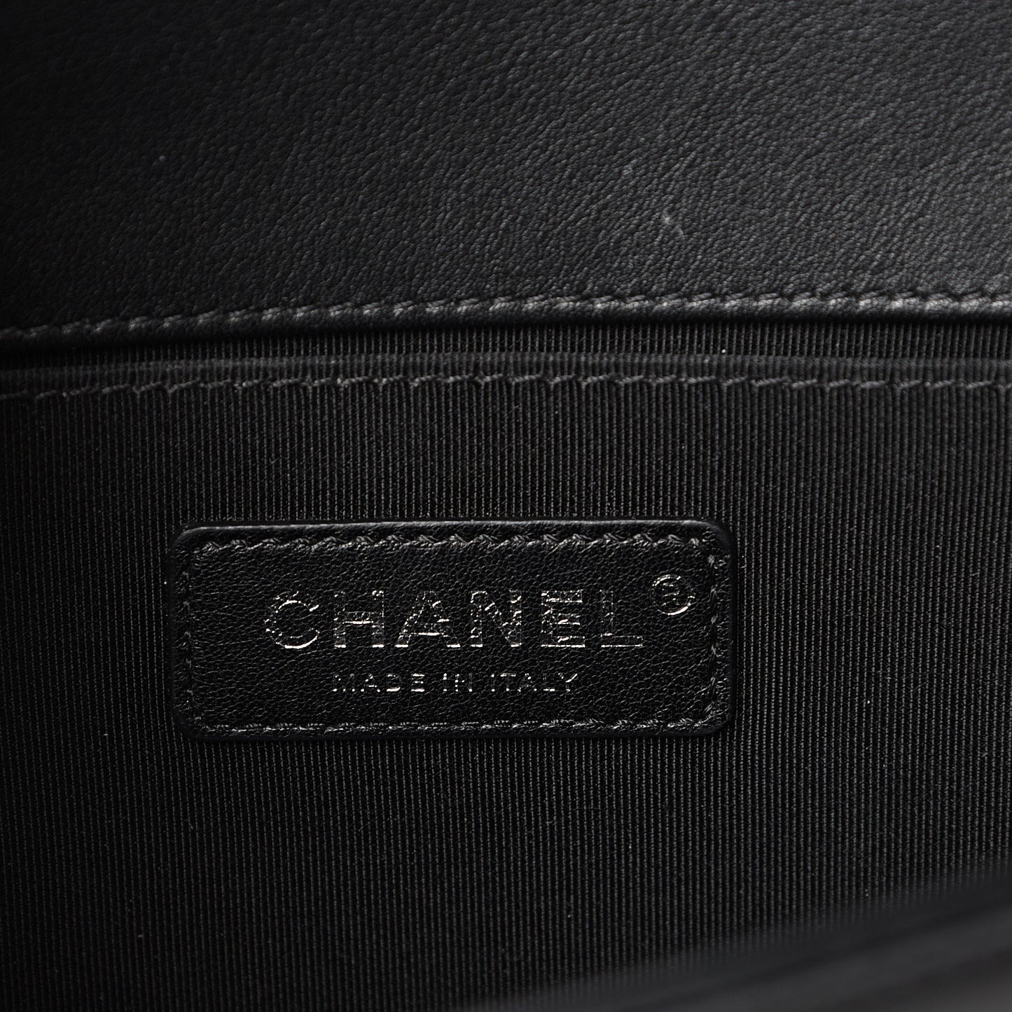 Lambskin Quilted Medium Boy Flap Black