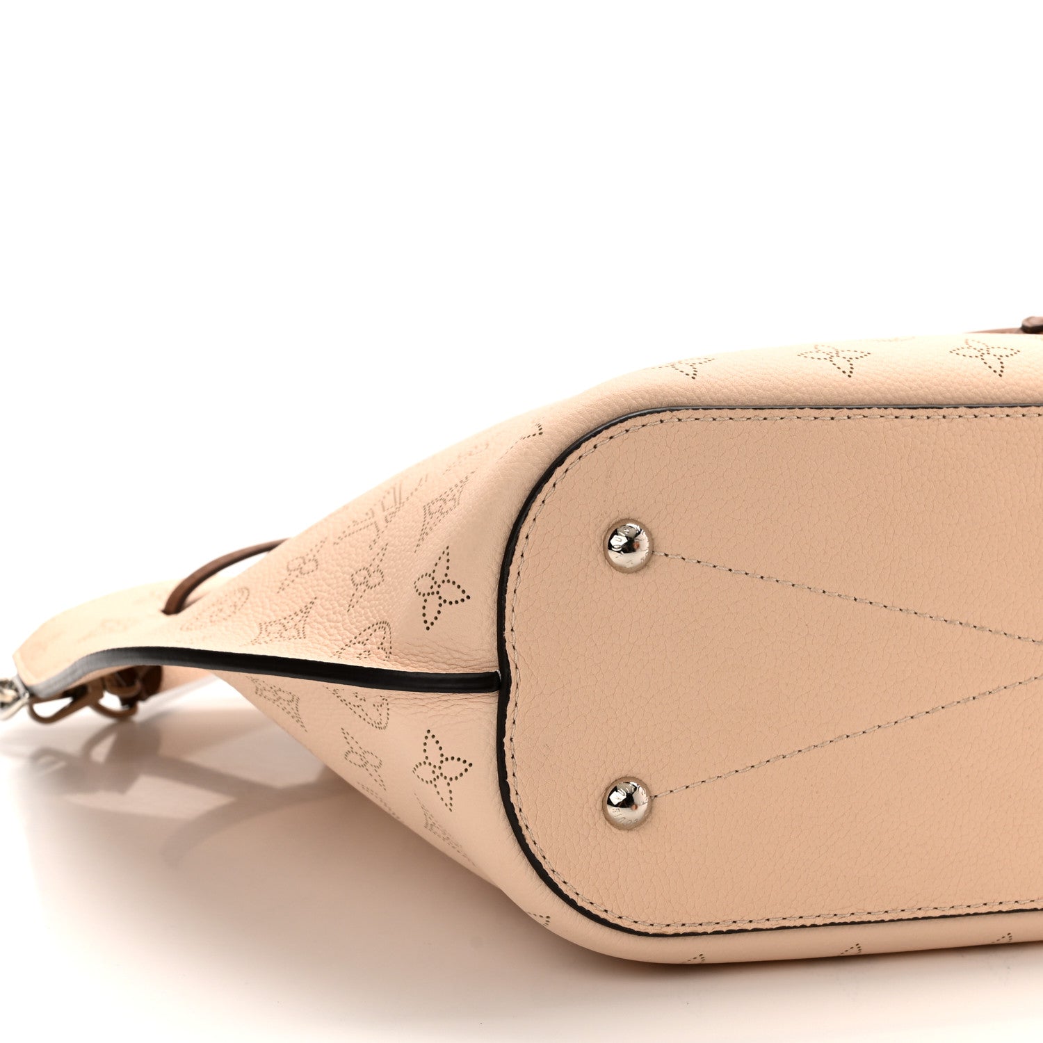 Louis Vuitton Mahina Girolata Creme 9 of 10