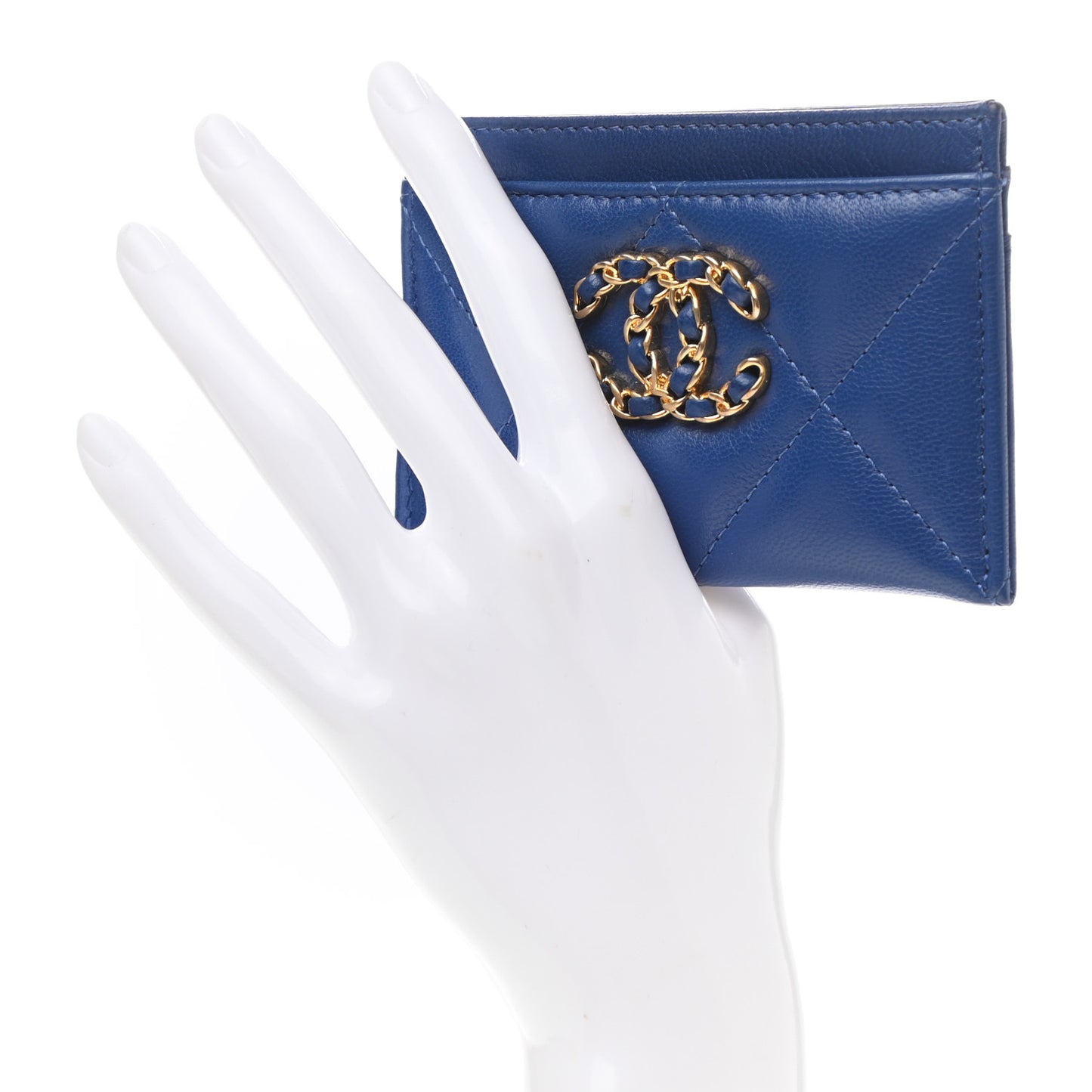 Shiny Goatskin Quilted Chanel 19 Card Holder Dark Blue