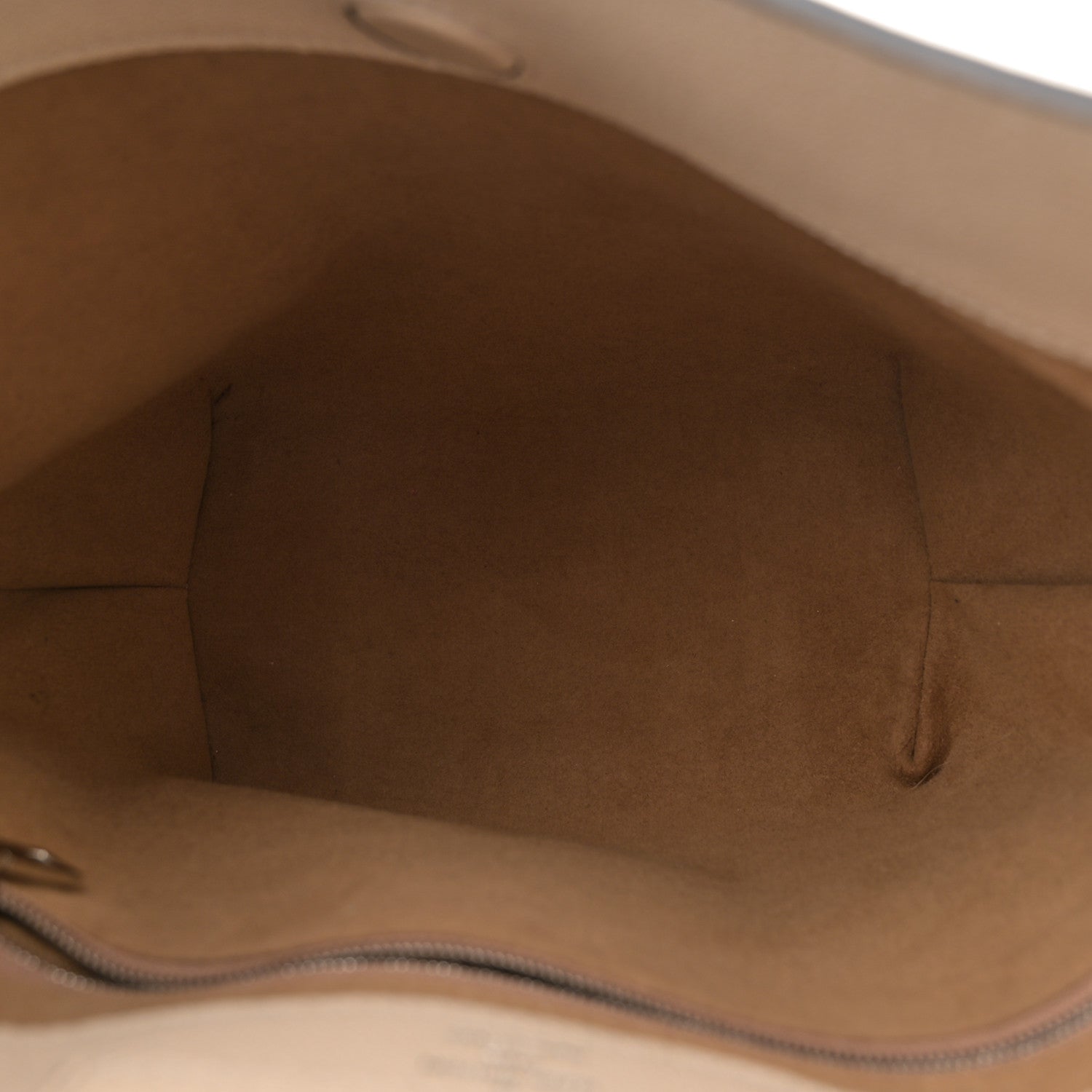 Louis Vuitton Cuir Plume Cuir Ecume Very Hobo Sesame Creme 5 of 13