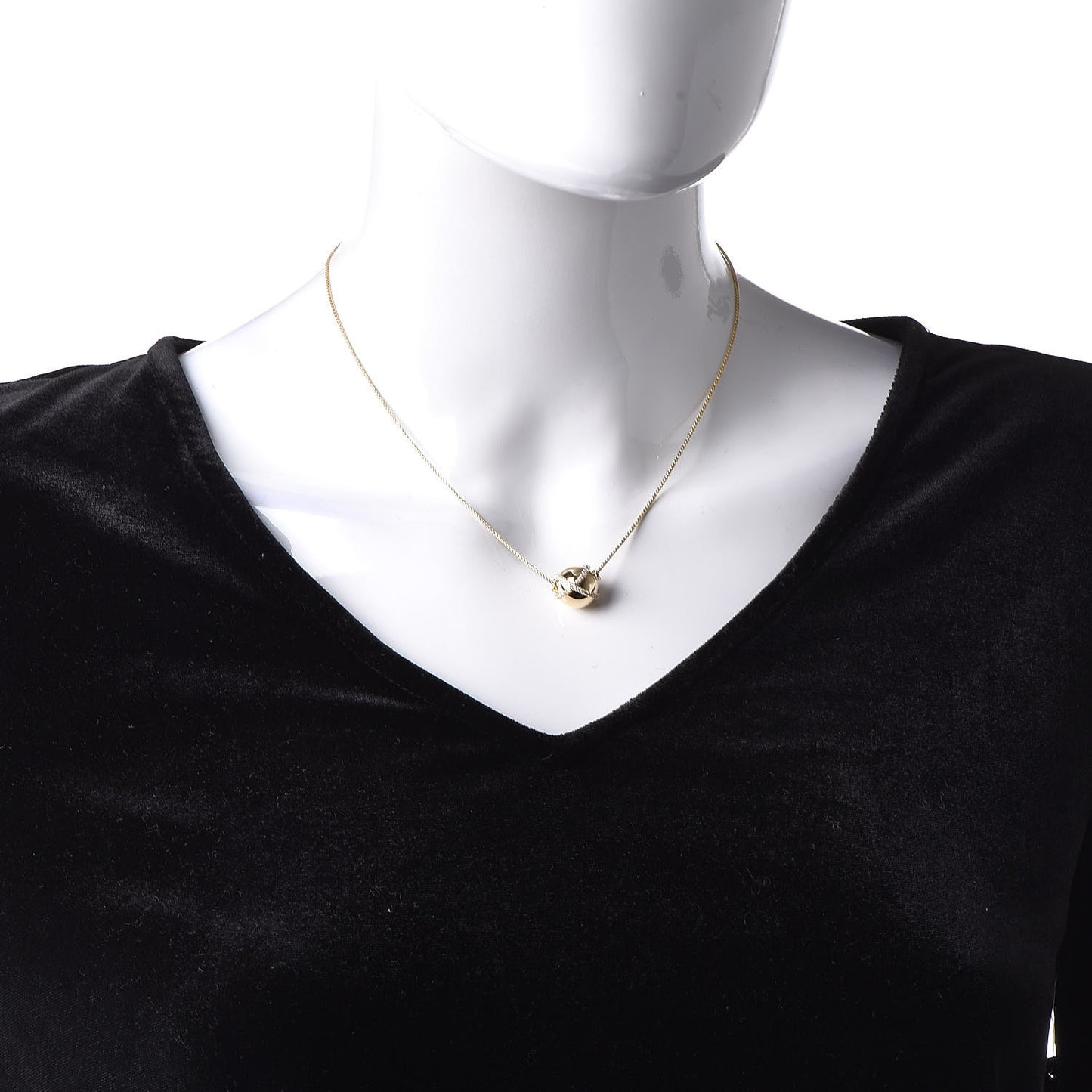 18K Yellow Gold Diamond 12mm Solari Pave Wrap Pendant Necklace