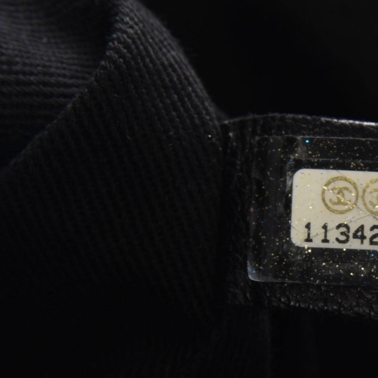 Calfskin Stitched Large Expandable Flap Black