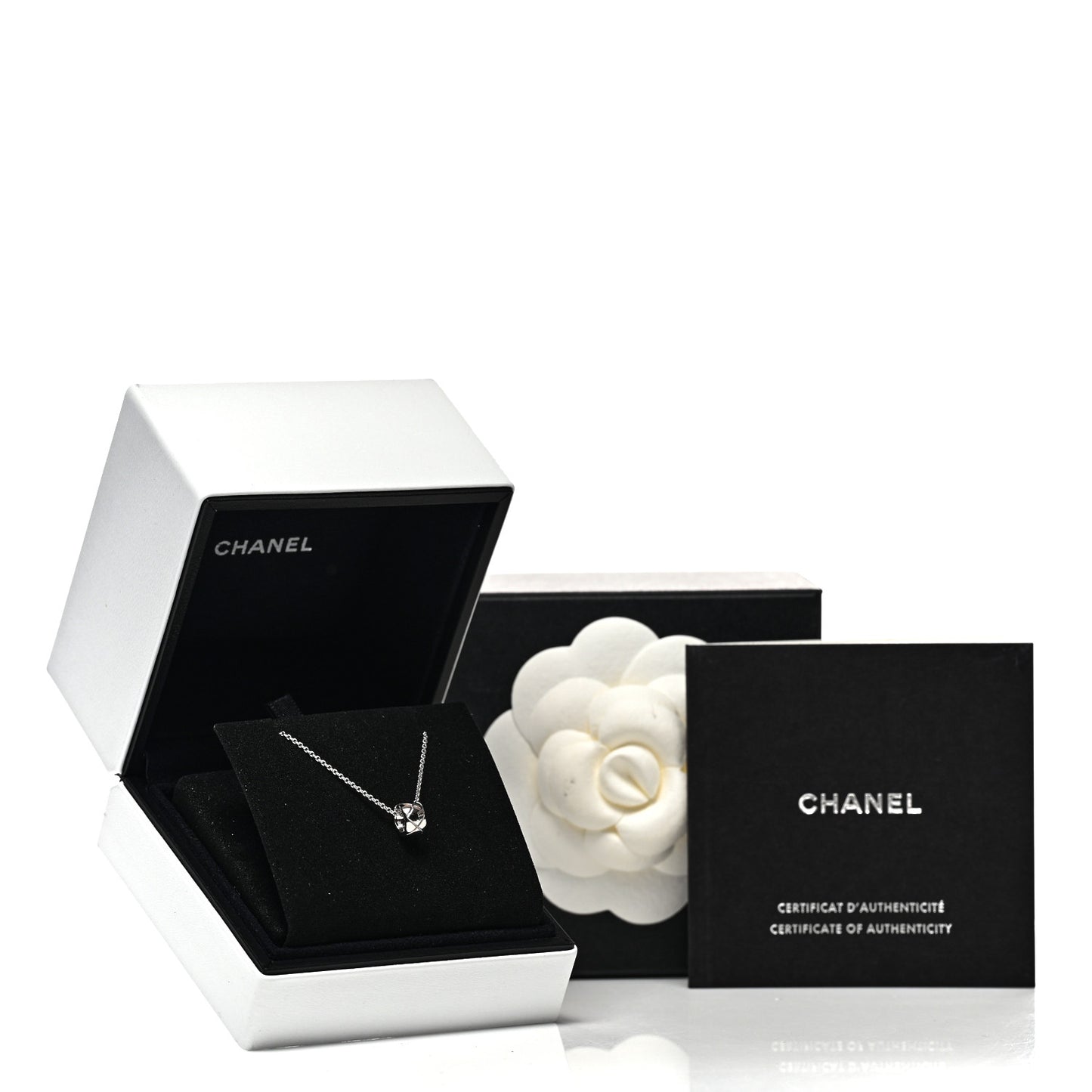 18K White Gold Coco Crush Pendant Necklace