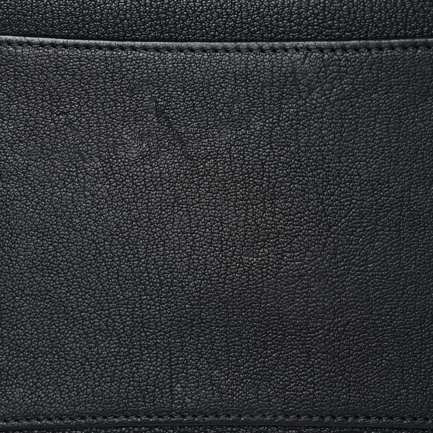 Sugar Goatskin Medium Antigona Black