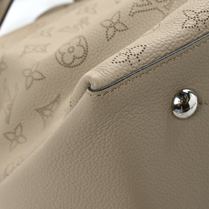 Louis Vuitton Mahina Beaubourg Hobo MM Galet 9 of 10
