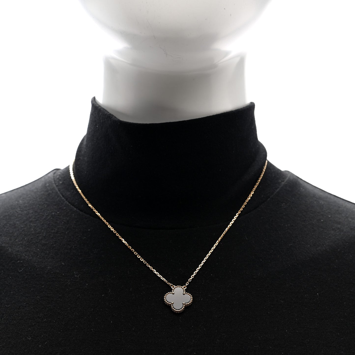 18K Yellow Gold Black Onyx Vintage Alhambra Pendant Necklace