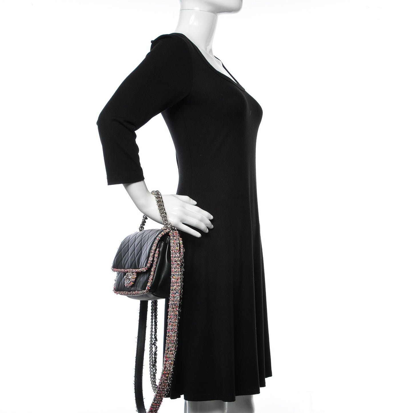 Lambskin Tweed Quilted Elegant Trim Flap Black