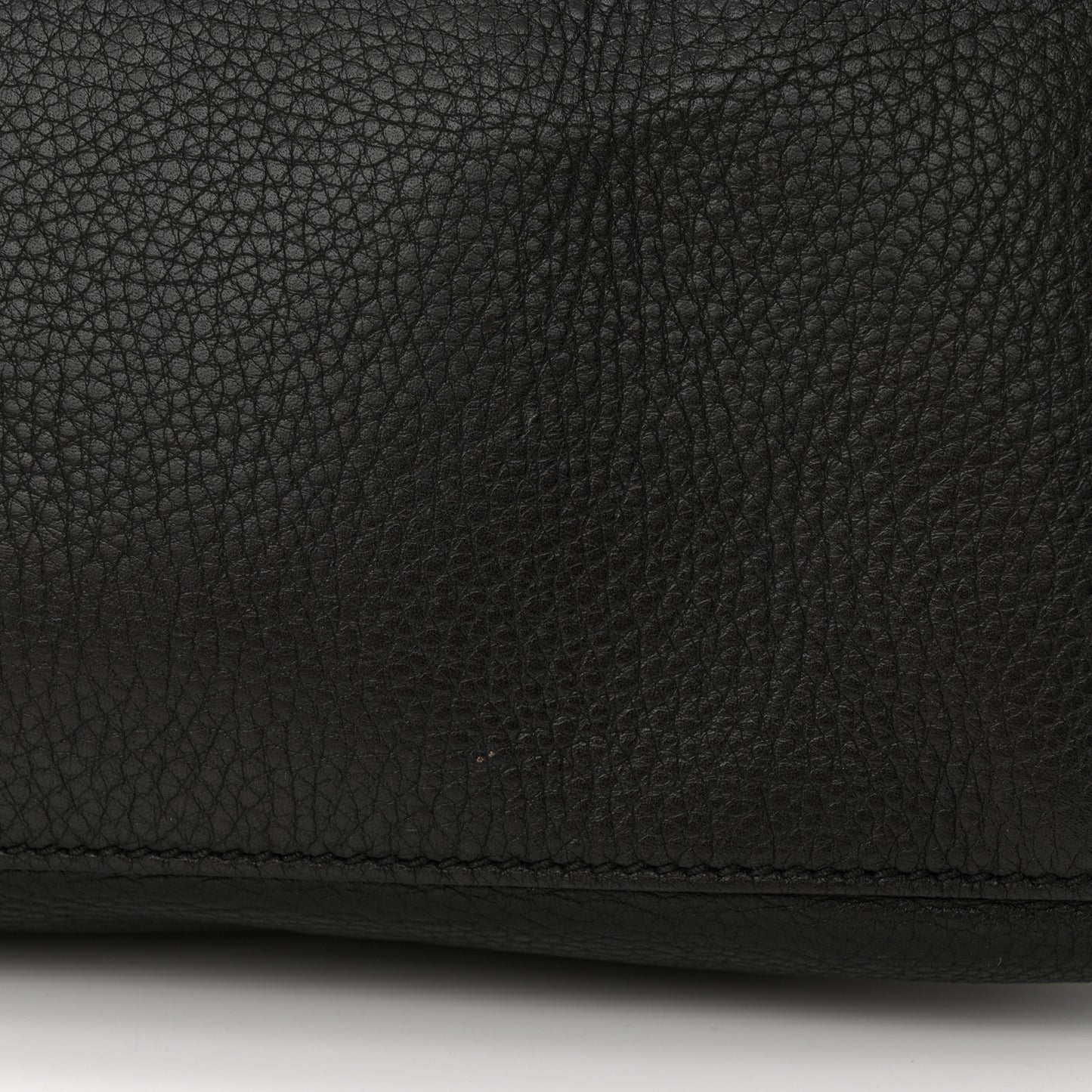Pebbled Calfskin Medium Soho Chain Shoulder Bag Black