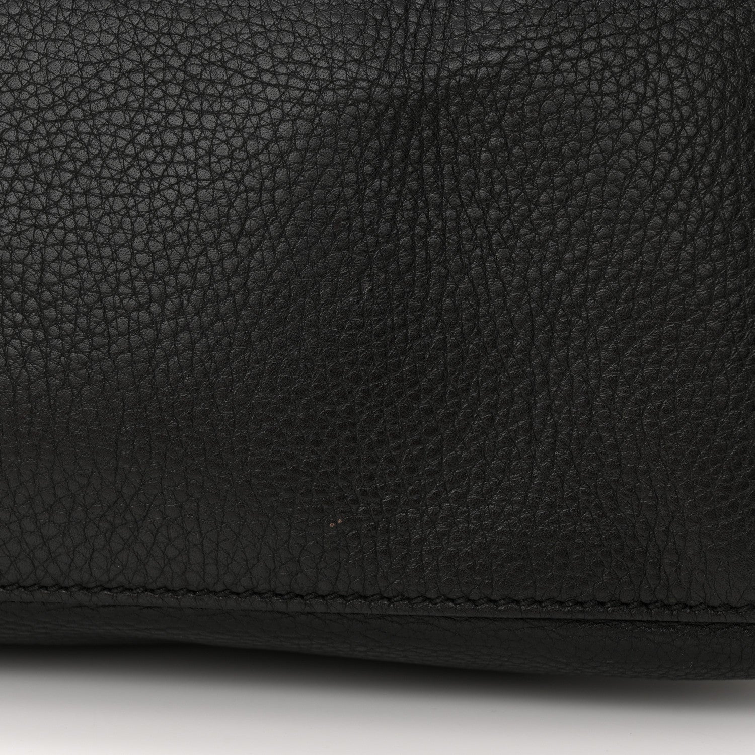 Gucci Pebbled Calfskin Medium Soho Chain Shoulder Bag Black 15 of 16