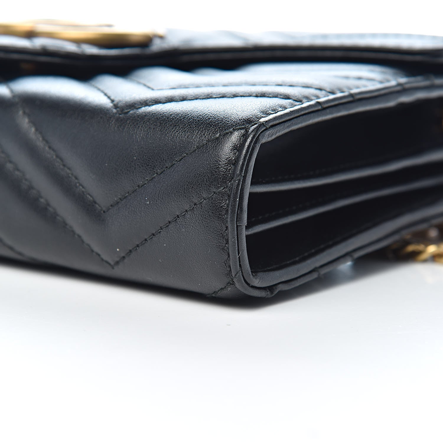 Gucci Calfskin Matelasse GG Marmont Chain Wallet Black 9 of 10