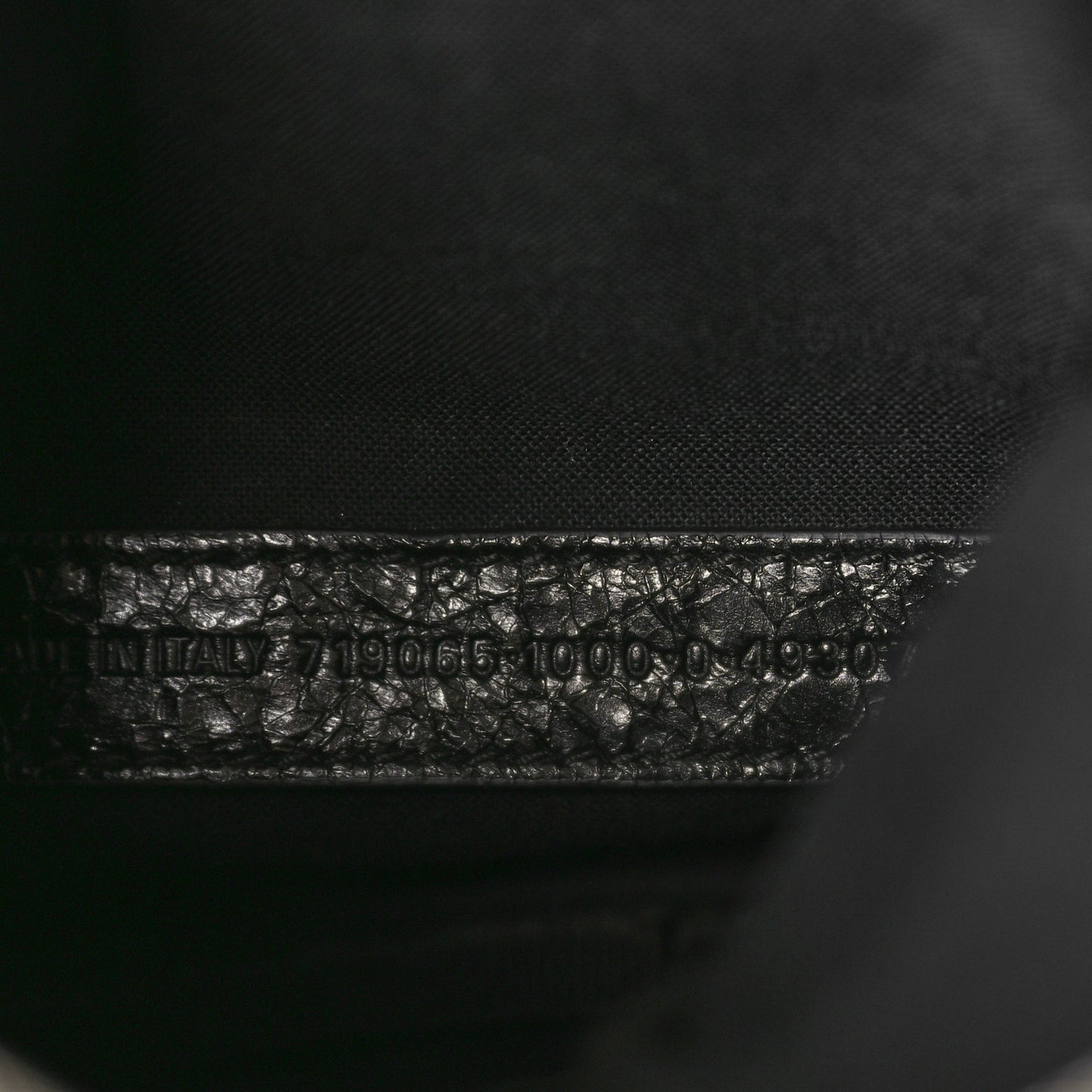 Agneau Arena Le Cagole Crossbody Bag Black